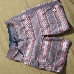 Boys Billabong boardshorts 7